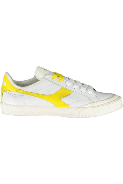 Elegante weisse Diadora Schnürschuhe