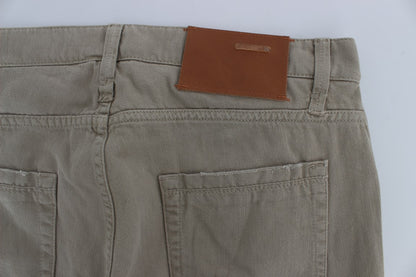 Acht Beige Straight Fit Baumwolljeans für Männer